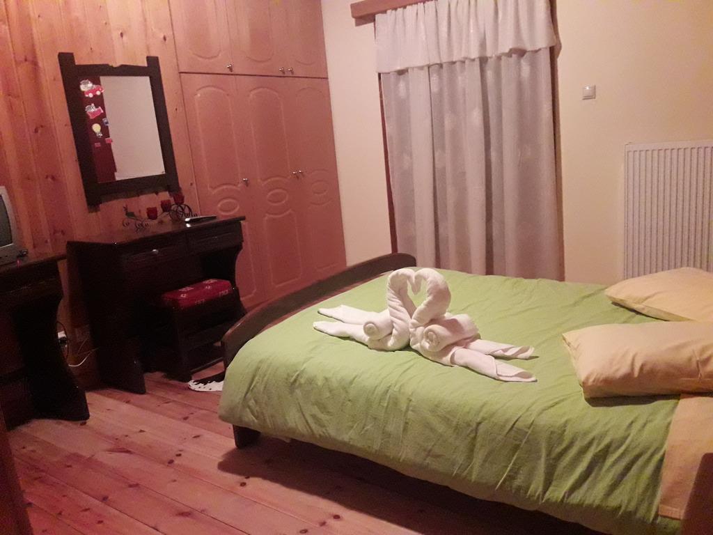 Appartamento Mezonetes Helmos Ano Lousoi Esterno foto